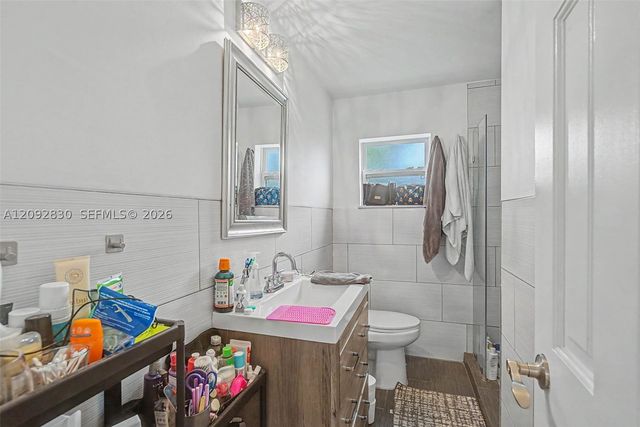 5910 SW 62nd Ter 0, South Miami, FL 33143