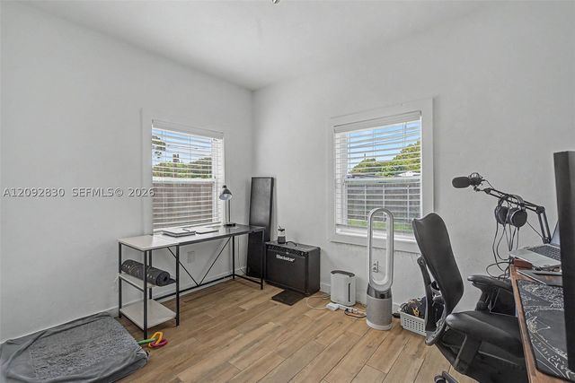 5910 SW 62nd Ter 0, South Miami, FL 33143