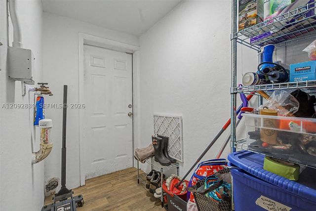 5910 SW 62nd Ter 0, South Miami, FL 33143