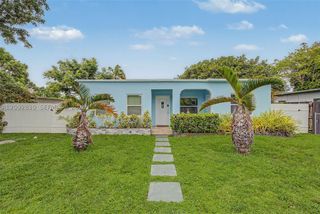 5910 SW 62nd Ter 0, South Miami, FL 33143