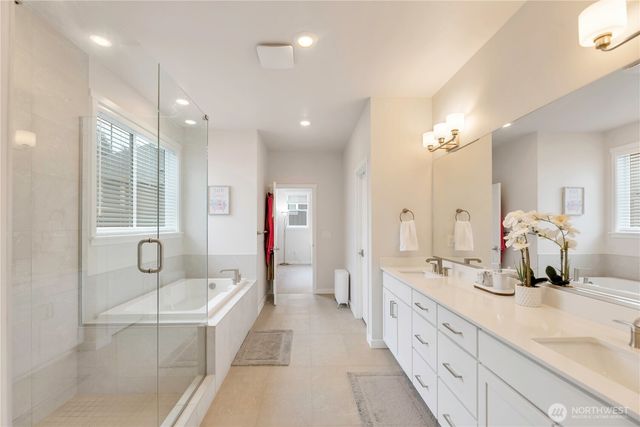 1703 14th Place NE, Issaquah, WA 98029