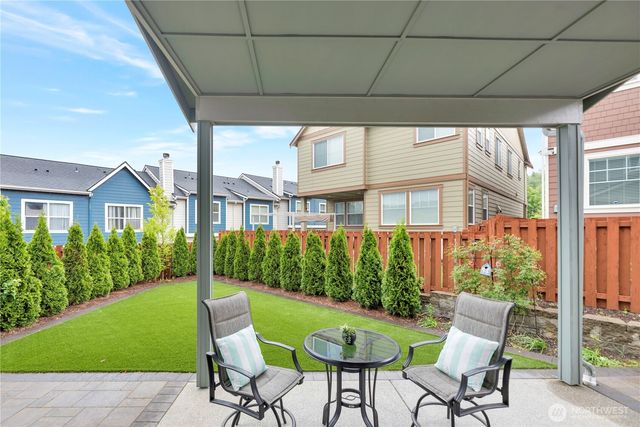 1703 14th Place NE, Issaquah, WA 98029