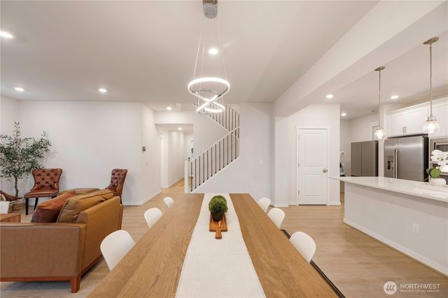 1703 14th Place NE, Issaquah, WA 98029