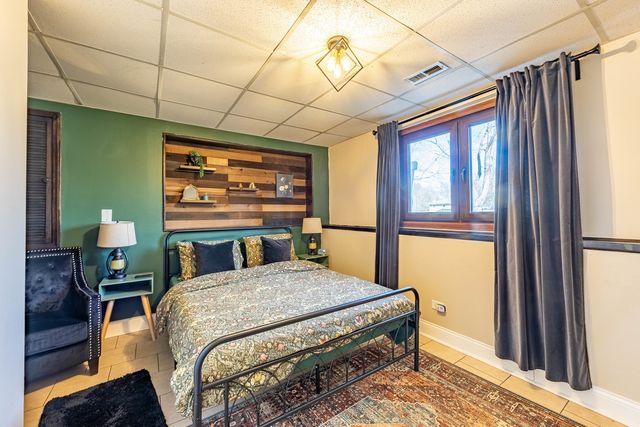 41W461 Burlington Road, Campton Hills, IL 60175