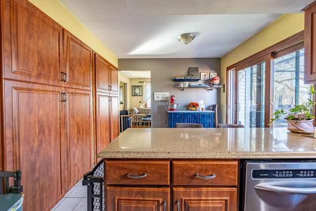 41W461 Burlington Road, Campton Hills, IL 60175