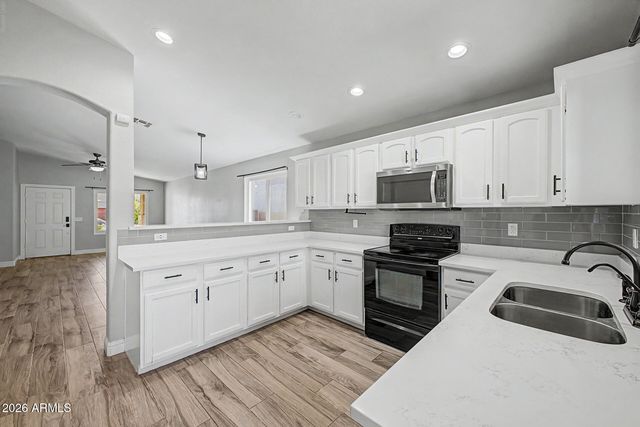 4868 E MEADOW MIST Lane, San Tan Valley, AZ 85140