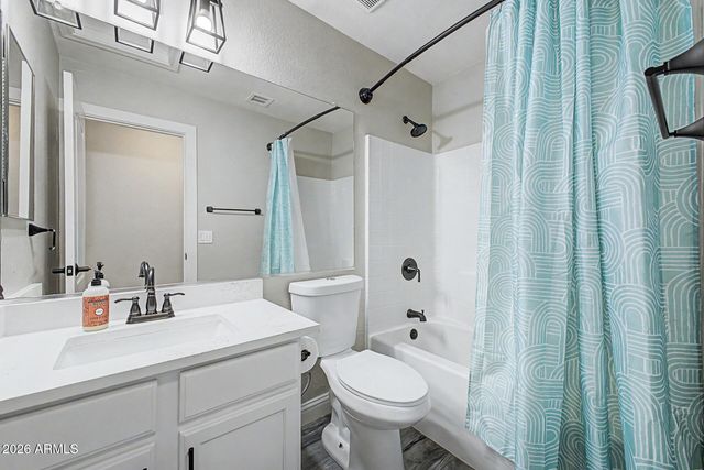 4868 E MEADOW MIST Lane, San Tan Valley, AZ 85140