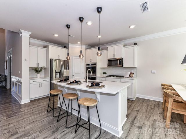 1072 Thoroughbred Drive, Iron Station, NC 28080