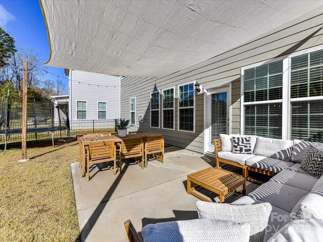 1072 Thoroughbred Drive, Iron Station, NC 28080