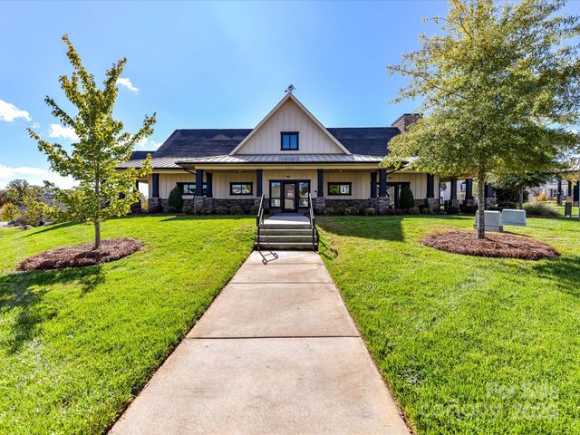 1072 Thoroughbred Drive, Iron Station, NC 28080