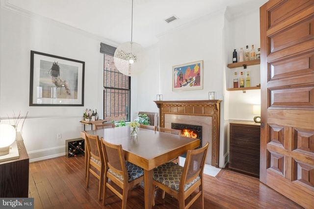 210 8TH ST SE, Washington, DC 20003
