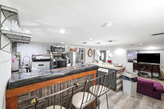 5633 ANDREA DRIVE, Holiday, FL 34690