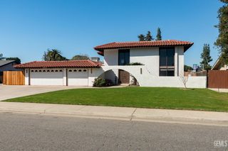 6508 Landfair Drive, Bakersfield, CA 93309