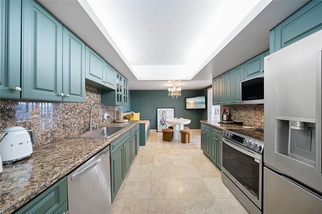 1800 NE 114th Street 1811, Miami, FL 33181
