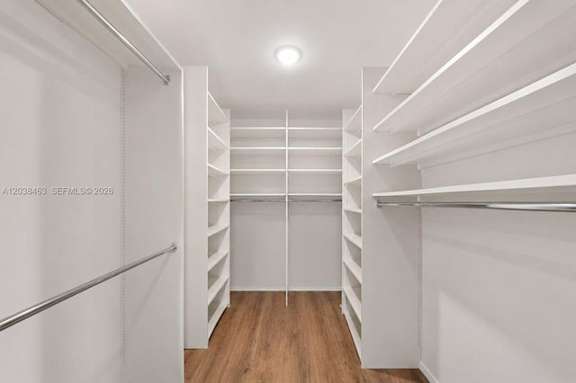 1800 NE 114th Street 1811, Miami, FL 33181