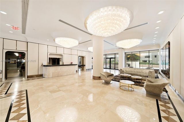1800 NE 114th Street 1811, Miami, FL 33181