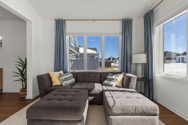 6749 Bellflower Drive, Minnetrista, MN 55331