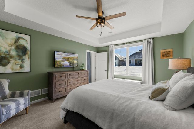 6749 Bellflower Drive, Minnetrista, MN 55331