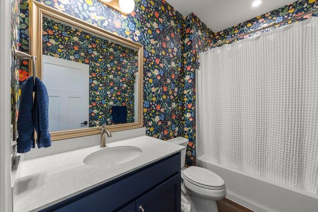 6749 Bellflower Drive, Minnetrista, MN 55331