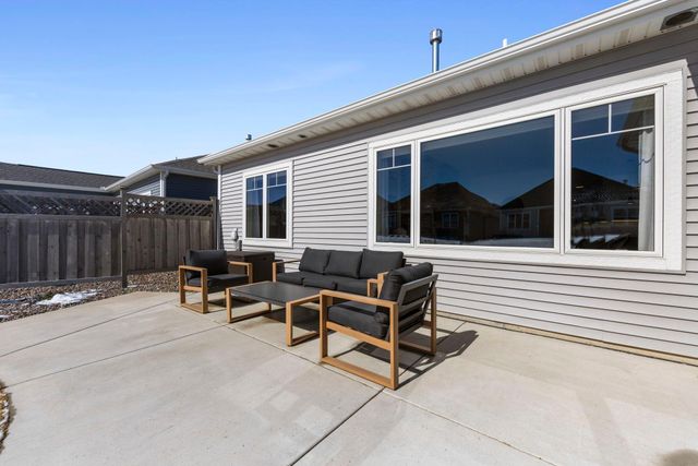 6749 Bellflower Drive, Minnetrista, MN 55331