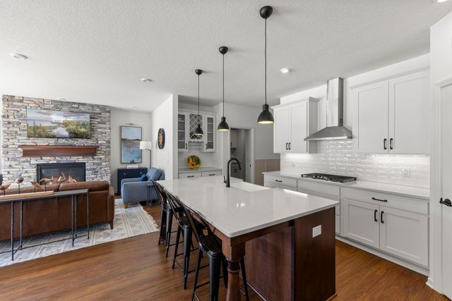 6749 Bellflower Drive, Minnetrista, MN 55331