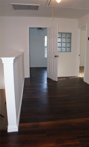 12450 Grossmount Drive, Houston, TX 77066