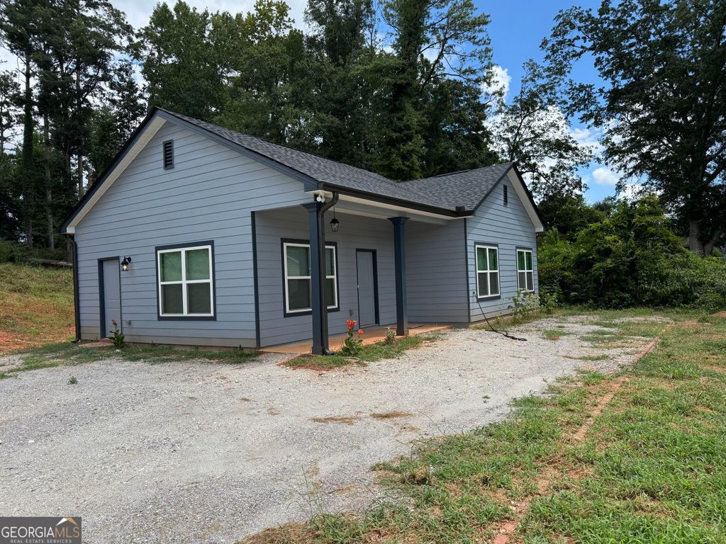 1555 W Poplar Street, Griffin, GA 30224