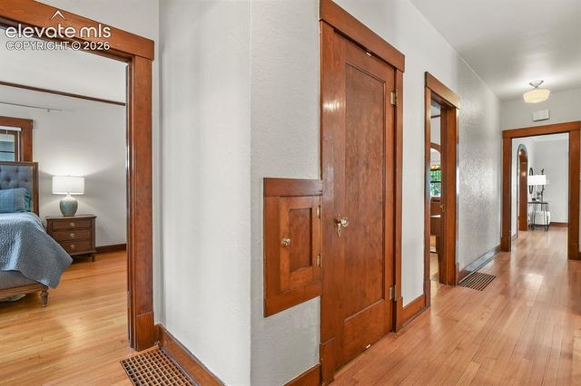 912 N Corona Street, Colorado Springs, CO 80903