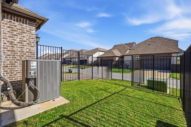 8701 Bethpage Drive, Mckinney, TX 75070