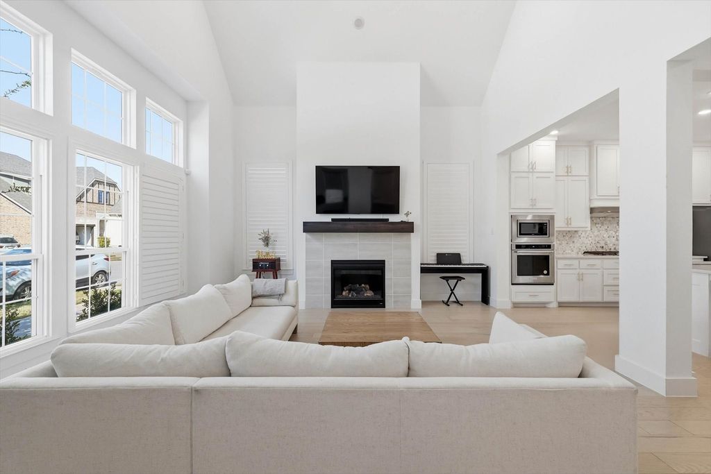 8701 Bethpage Drive, Mckinney, TX 75070