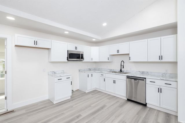 915 E Morgan Street, Kokomo, IN 46901