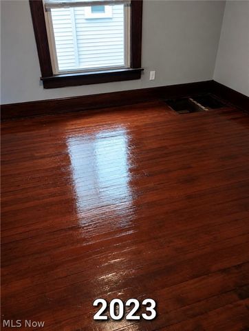 847 Carlysle Street, Akron, OH 44310