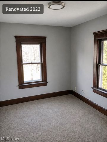 847 Carlysle Street, Akron, OH 44310