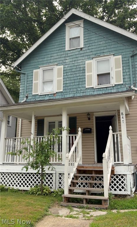 847 Carlysle Street, Akron, OH 44310