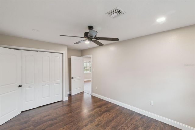 520 W CHARLOTTE AVENUE, Eustis, FL 32726