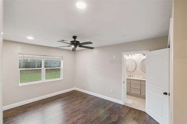 520 W CHARLOTTE AVENUE, Eustis, FL 32726