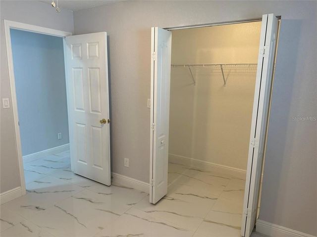 7813 LAKESHORE DRIVE A, Tampa, FL 33604