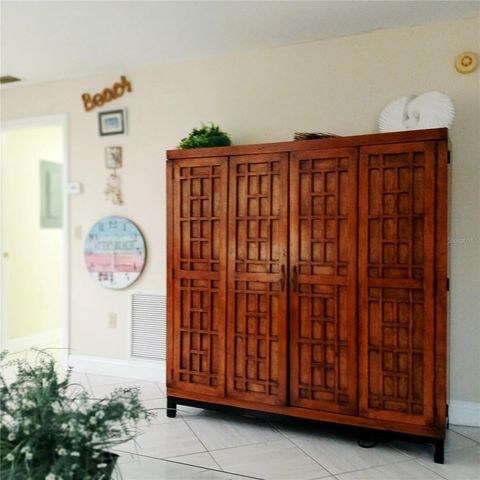 7143 WOOD CREEK DRIVE 203, Sarasota, FL 34231