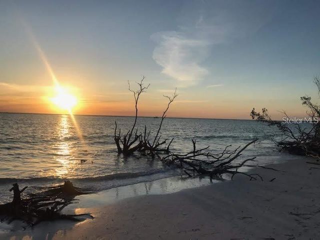 7143 WOOD CREEK DRIVE 203, Sarasota, FL 34231