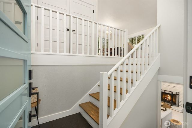 9280 NE Lovgreen Road, Bainbridge Island, WA 98110