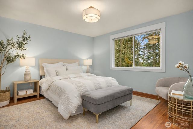 9280 NE Lovgreen Road, Bainbridge Island, WA 98110