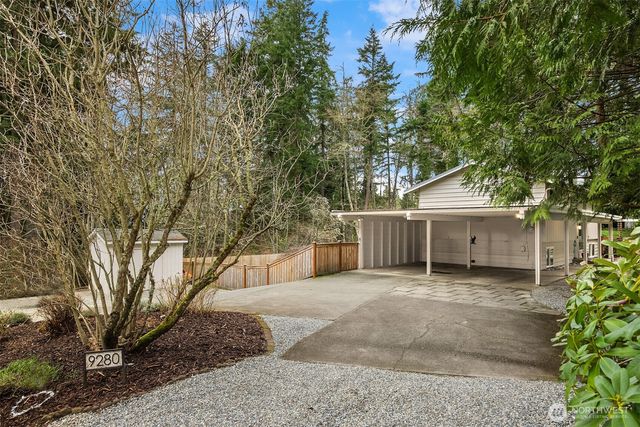 9280 NE Lovgreen Road, Bainbridge Island, WA 98110