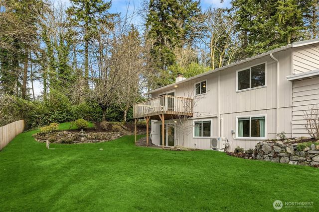9280 NE Lovgreen Road, Bainbridge Island, WA 98110