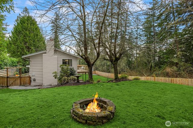 9280 NE Lovgreen Road, Bainbridge Island, WA 98110