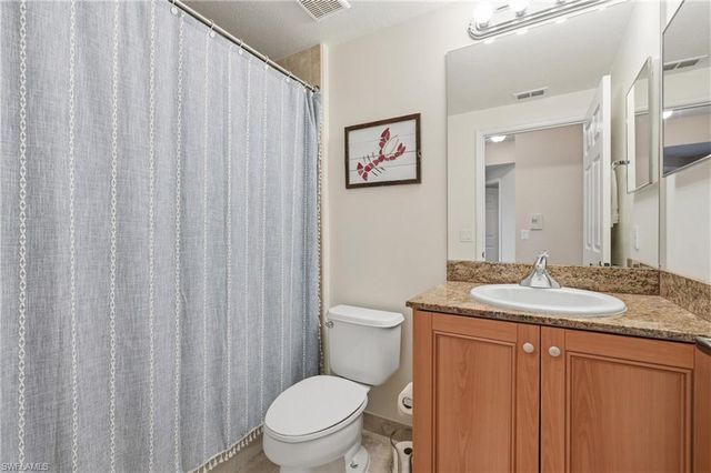 20121 Estero Gardens CIR 203, Estero, FL 33928