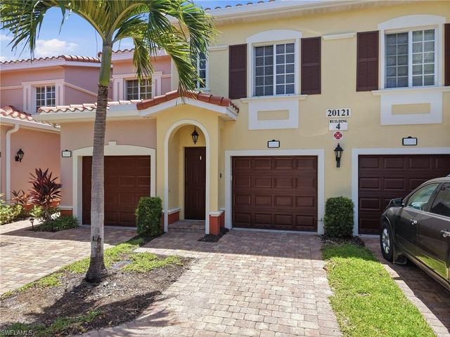 20121 Estero Gardens CIR 203, Estero, FL 33928