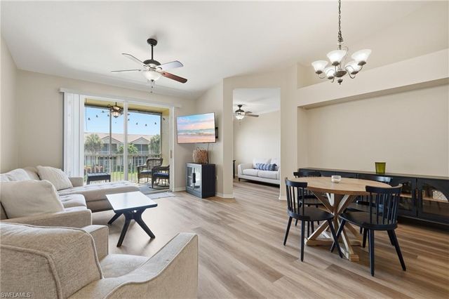20121 Estero Gardens CIR 203, Estero, FL 33928