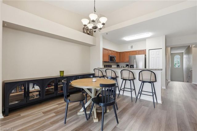 20121 Estero Gardens CIR 203, Estero, FL 33928