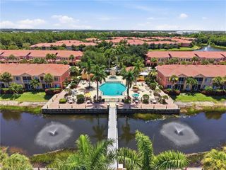 20121 Estero Gardens CIR 203, Estero, FL 33928