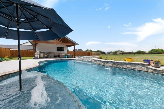 26789 Roberta Road, San Benito, TX 78586